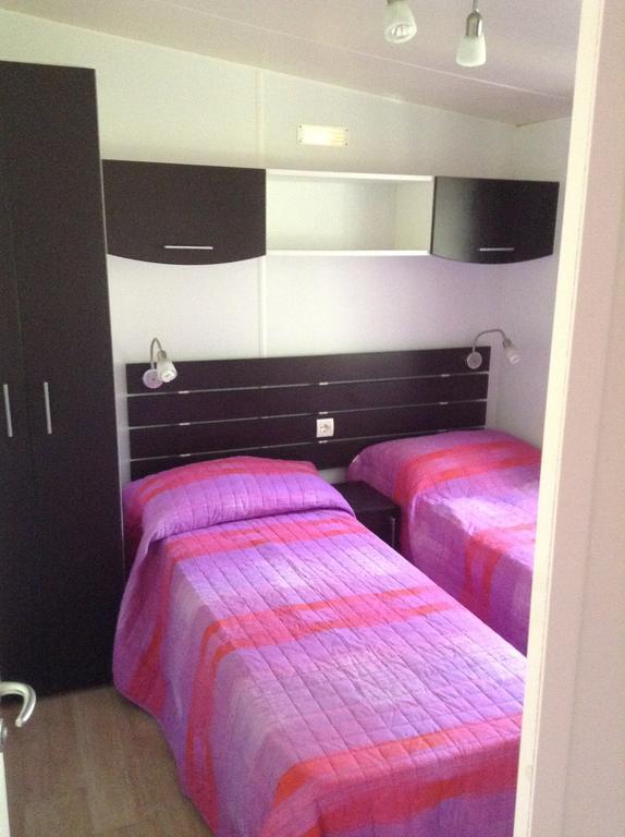 Camping Pineta Hotel Urbino Exterior photo